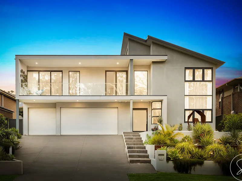 Luxurious Architecturally Designed Family Home In Serene Bush Setting!