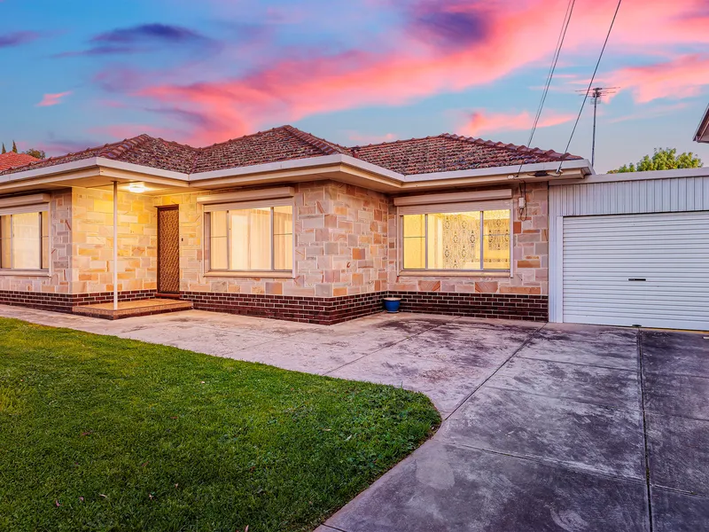 'More on Maud' - A Solid Classic, Basket Range Home