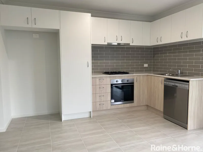 Brand New and Ready for Tenancy