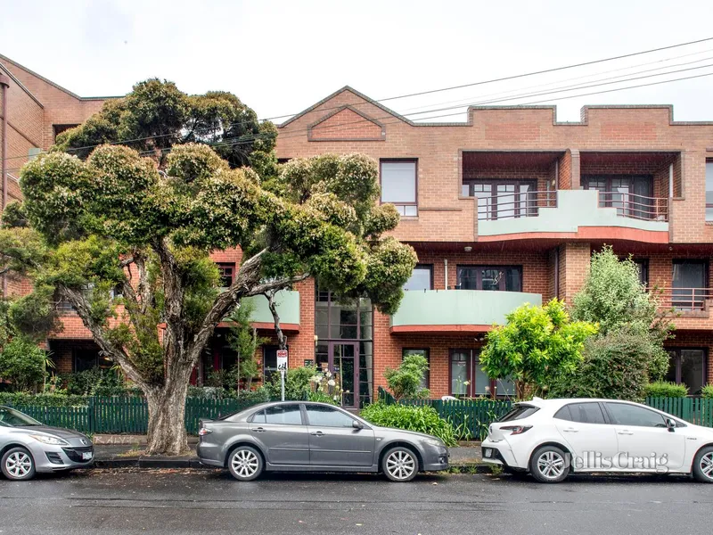 Secure & rewarding in a serene city-edge garden sanctuary