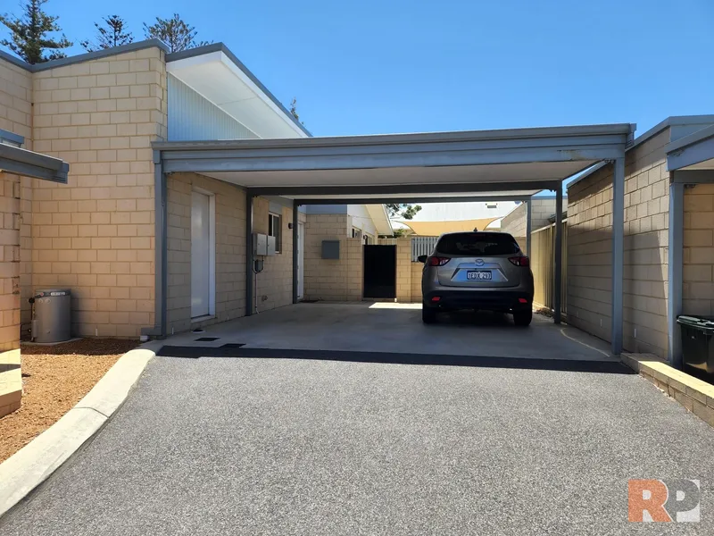 Immaculate Dual Key Unit - NRAS Conditions Apply