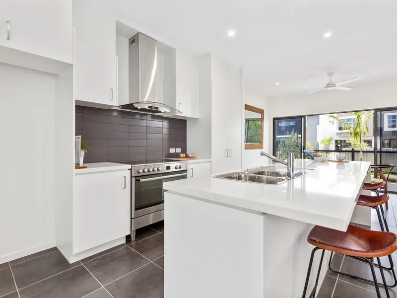 No Body Corporate and Low Maintenance - Luxury Terrace Living