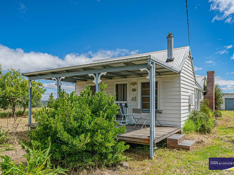 6 Brackin Street, (Hillgrove) Armidale