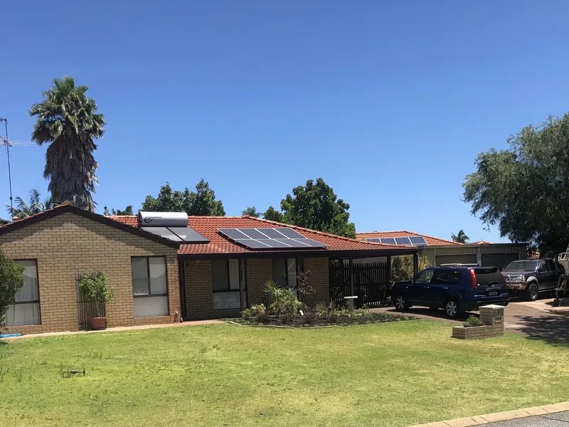 Fantastic Family Home (4x2)