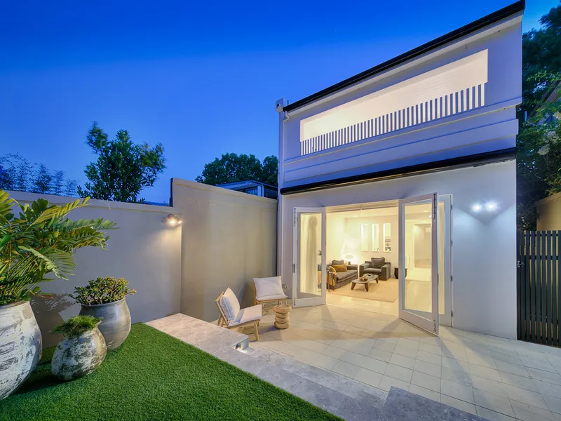 Simply Stunning, Architect Designed Home OPEN SAT 10:30AM-11AM