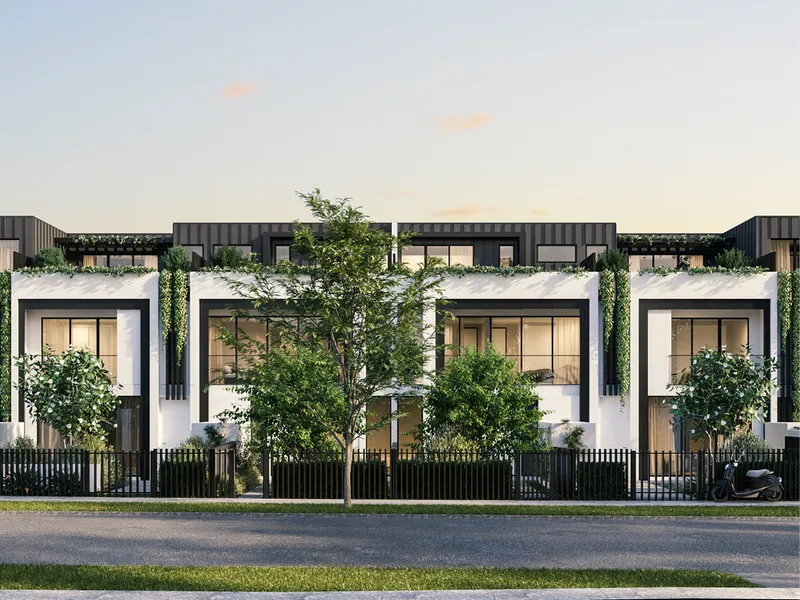 Oversized 4 Bedroom Townhome (approx. 194sqm int)
