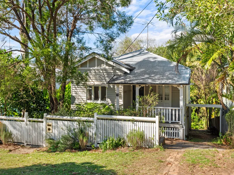 Embrace Elegance & Convenience at 11 Todd St, Ashgrove