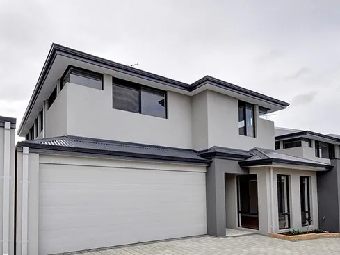 This modern 3 x 2 townhouse, quality finishes and contemporary design.