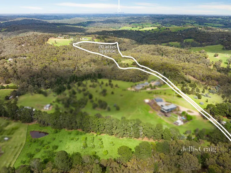 20 acres - spectacular Cottles Bridge setting!