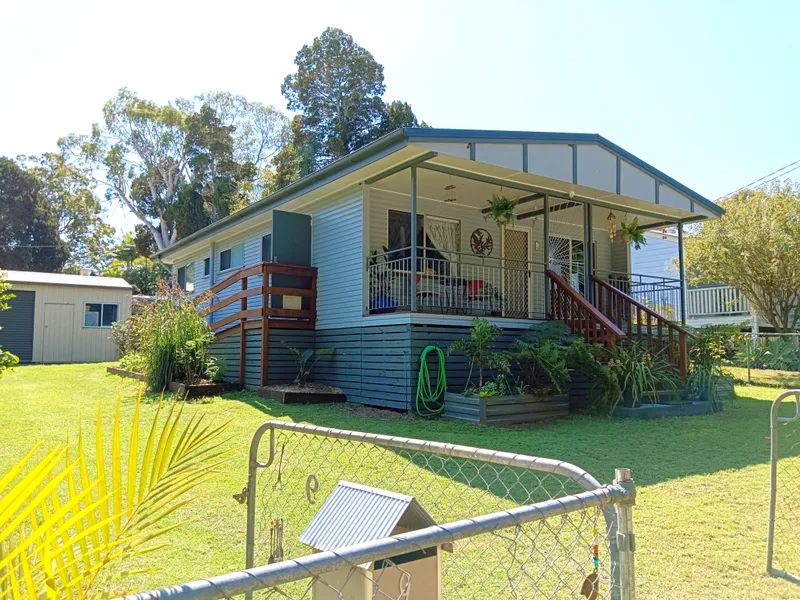 ONE STREET FROM BEACH!