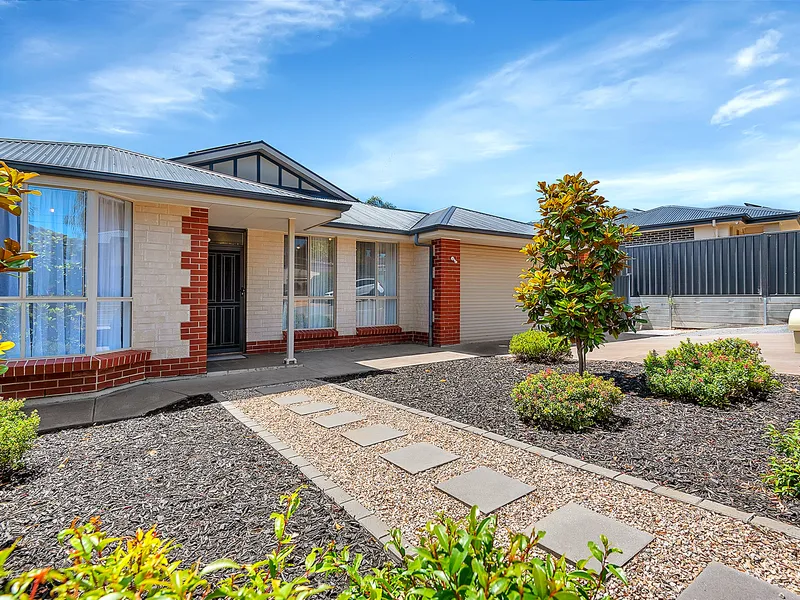 Modern Masterpiece On 614m2 (appx) - With Room For A Boat Or Caravan