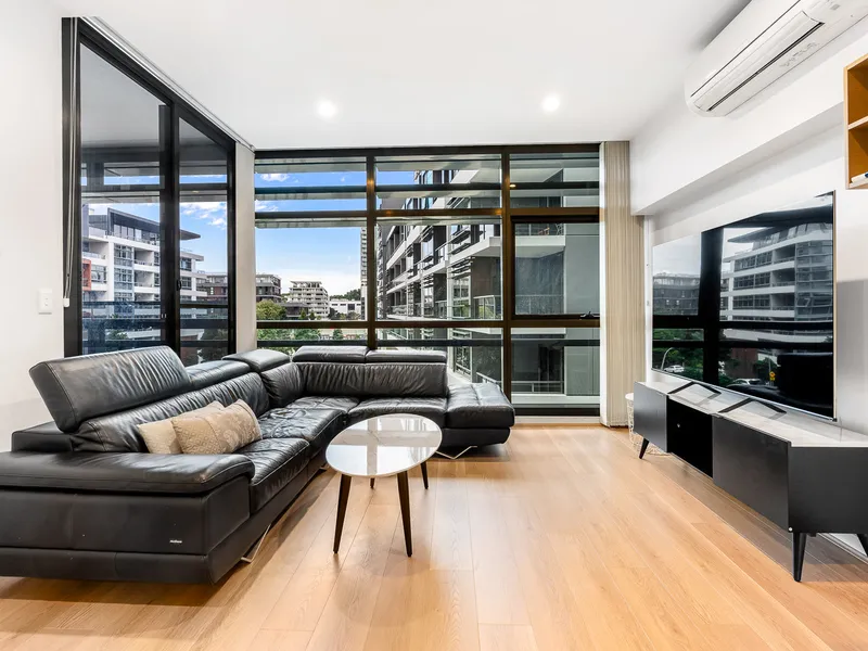 Stylish & Modern Furnished Two Bedroom Apartment In Divercity
