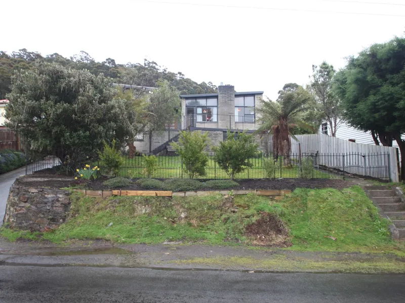 Nature Abounds - Fully Furnished