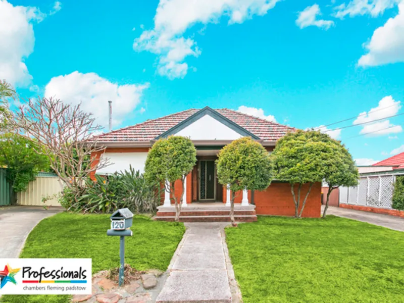 SPACIOUS FAMILY HOME