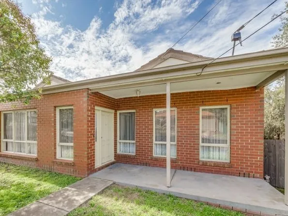 Cute And Cosy Three Bedroom Home