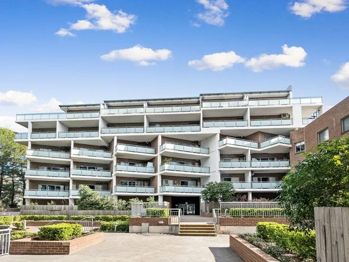 Simply Stunning Split Level Apartment for Lease in Northmead!