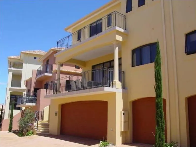 Make Life A Holiday | *Fully Furnished*