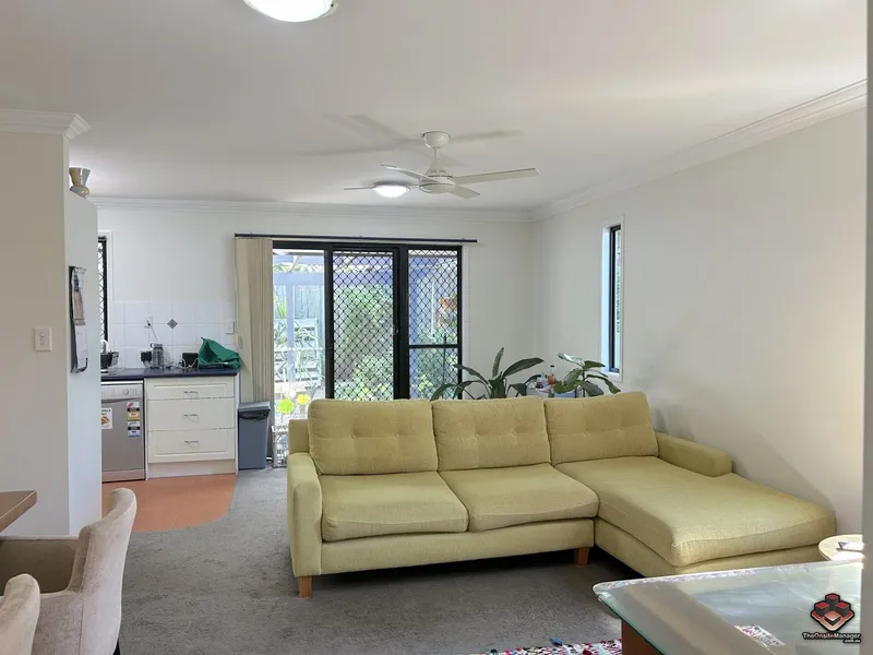 Location! Spacious Three Bedroom Townhouse, walk to everything!