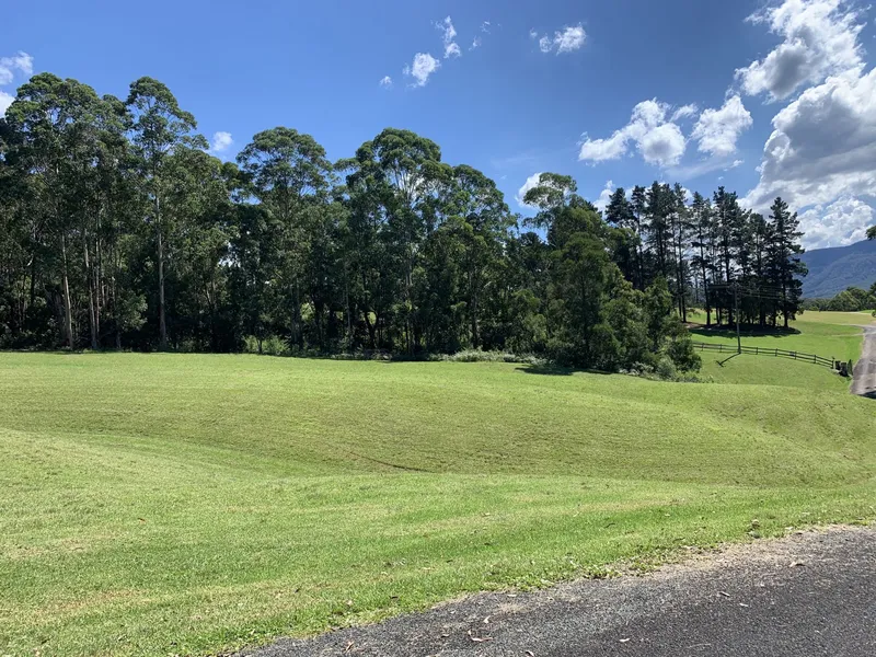 Kangaroo Valley 7 Acres With Power & Building Entitlement