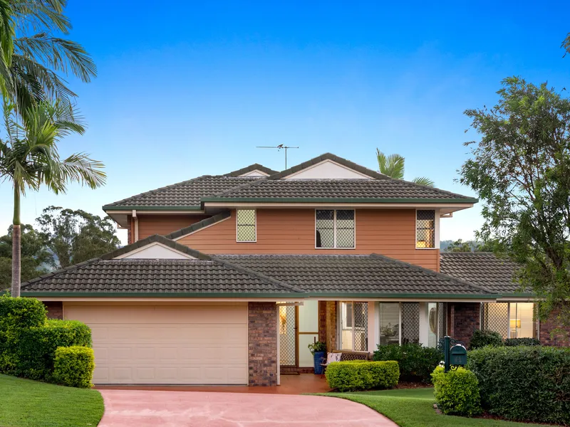 HUGE FAMILY HOME WITH MODERN UPGRADES