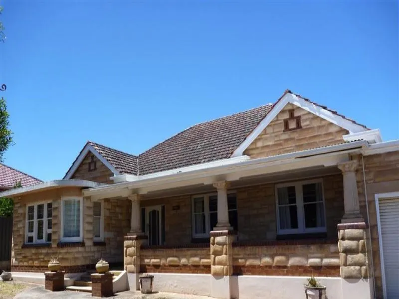 Eastern Suburbs Spacious 4 Bedroom Family Home