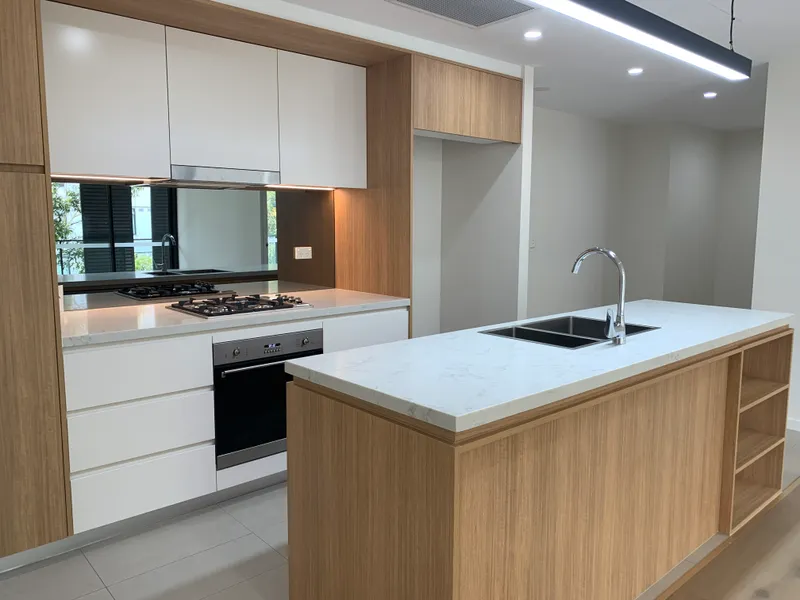 Brand New 2 Bedroom, 2 Bedroom Apartment In Excellent Location