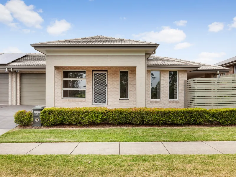 Quality Shines in this Modern Torrens Title Duplex