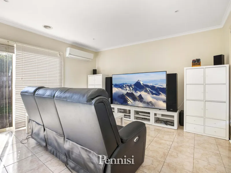 Private Negotiation By Pennisi