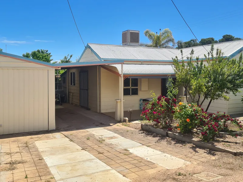 The perfect getaway by the sea!