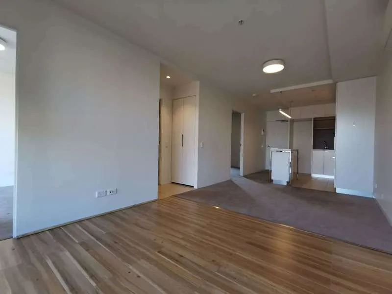 Modern Apartment on the Edge of the City