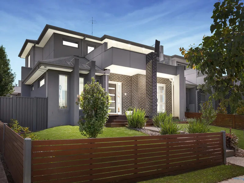 Exceptional Lifestyle, Space And City Views