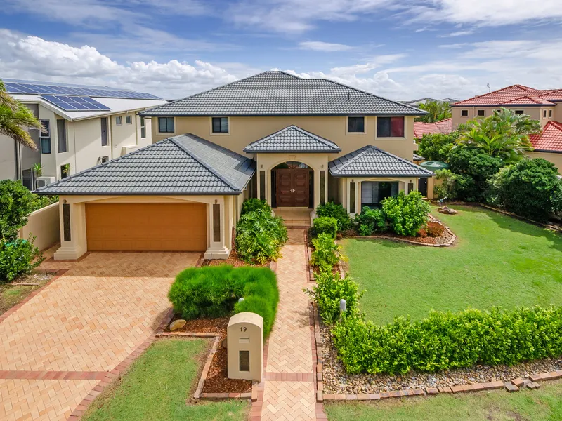 Stylish & Substantial - Entry Level Opportunity 