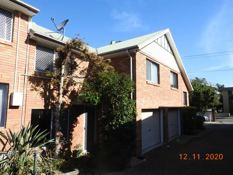 Don't miss out on this townhouse...Just a short walk to public transport and shops!