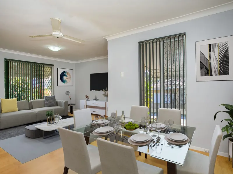 Well presented villa in a great location!