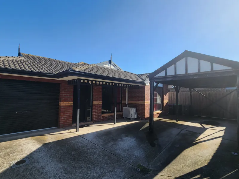 Well Presented Two Bedroom unit
