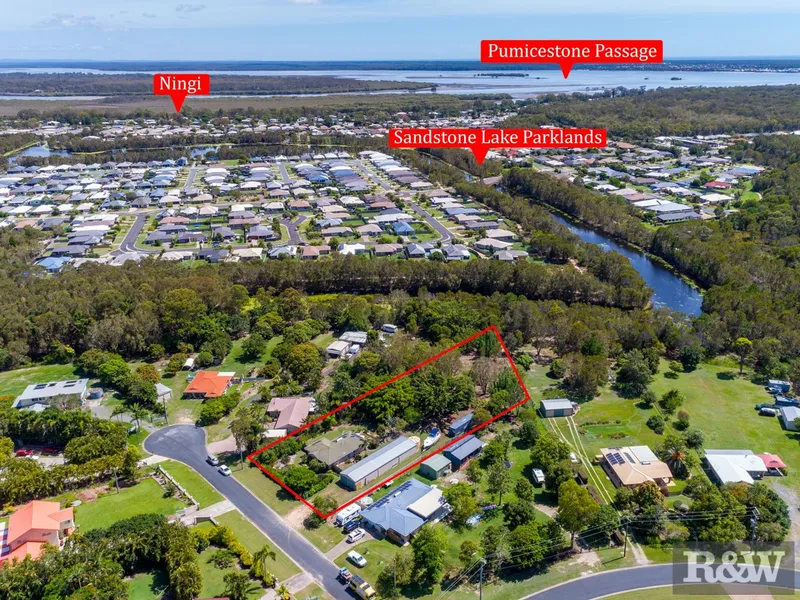 Calypso Bliss – Seaside Acreage, Shed, Solar