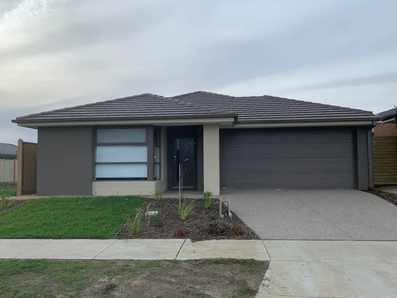 4 BEDROOM HOME CLOSE TO CASEY FIELD SPORTING COMPLEX