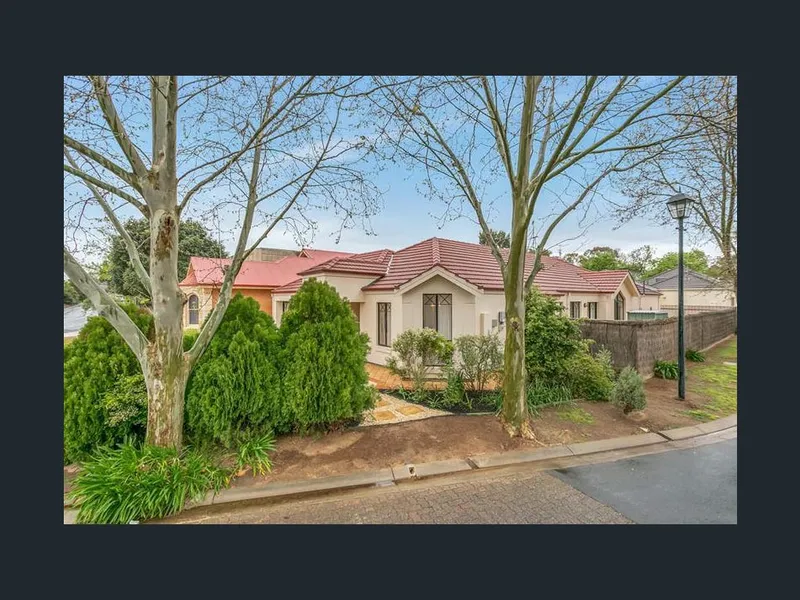 Large family home in a prime location!