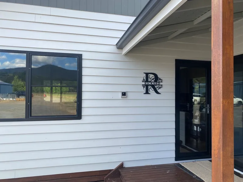 2 Bedroom Unit adjoining Main Home