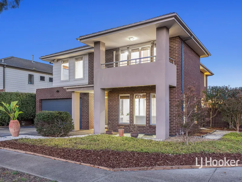 Executive Living in Contemporary Style