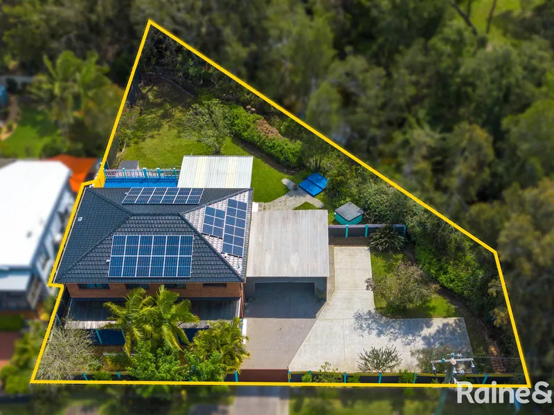 Inspect & Explore with Aidan Bastick & Blake Gray