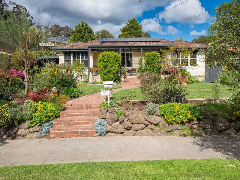 PRIVATE INSPECTIONS BY APPOINTMENT – PLEASE CONTACT SHIREE TO ARRANGE