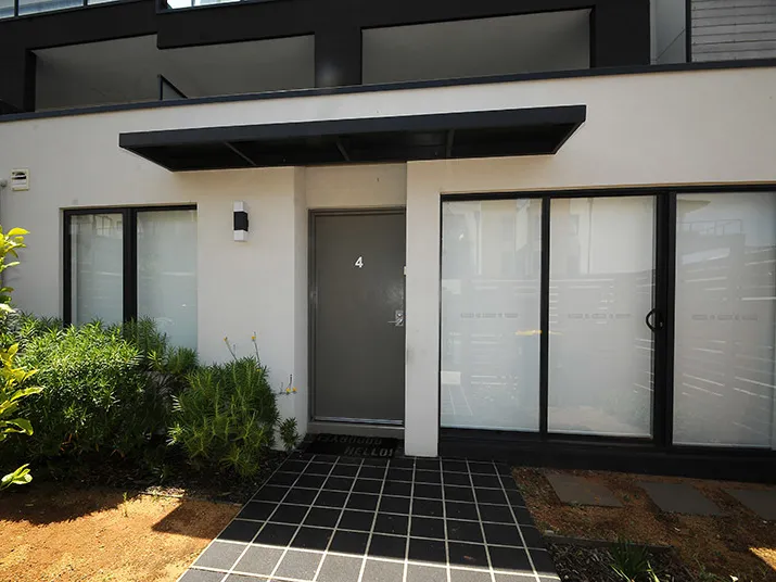 Modern, Stylish, Low Maintenance Living in an Ideal Location!