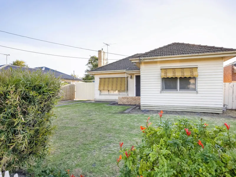Neat and tidy, freshly painted three bedroom home