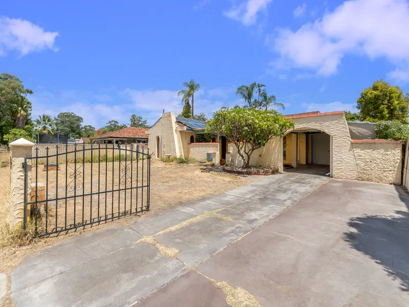 Well Presented Home with Pool!