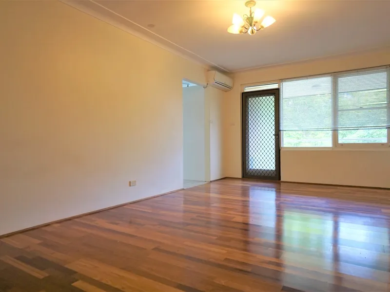 Convenient 2 bedrooms unit with LUG