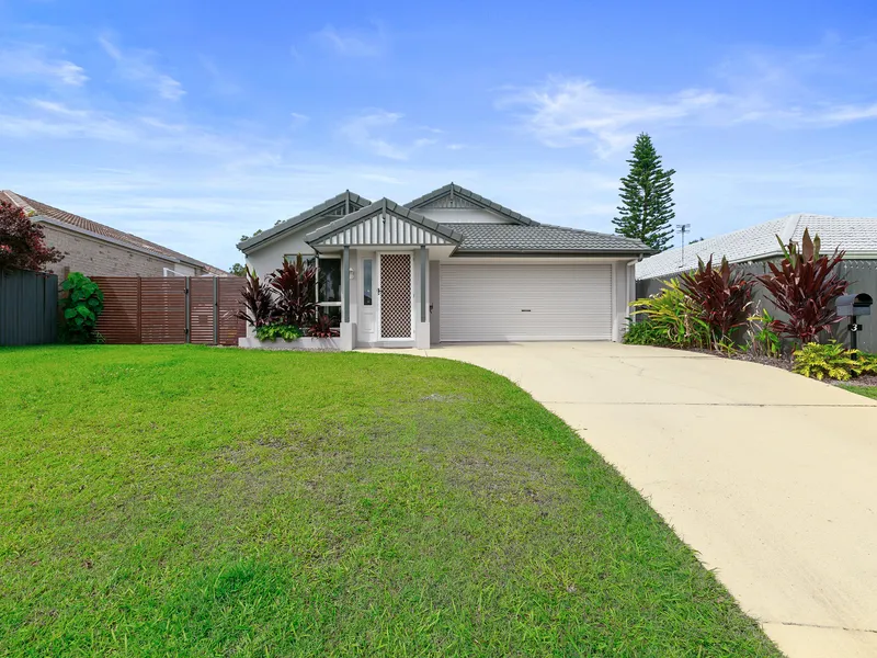 PERFECTLY POSITIONED IN QUIET CUL DE SAC - REF NO: 4027