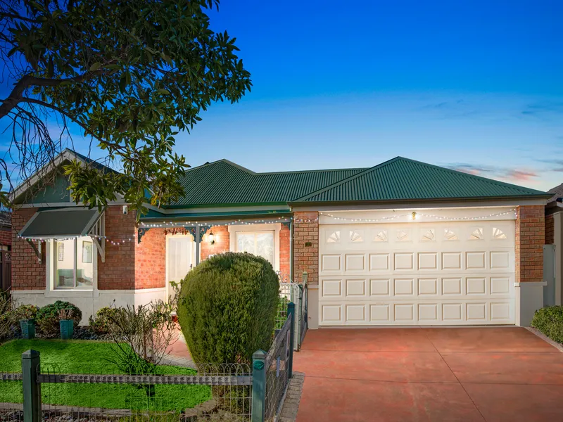 THE PERFECT INVESTMENT/FAMILY HOME ON 512M2 APPROX!!!