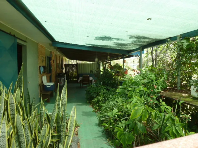 PRIVATE & FENCED ON 4 SIDES