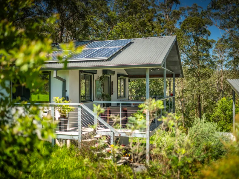 The Bellingen lifestyle in one perfect treehouse.